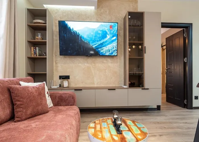 Vutovi's Corner Made With Care 2 班斯科